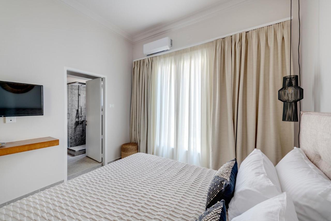 Nomadic Cozy Rooms Ermoupoli Exterior foto